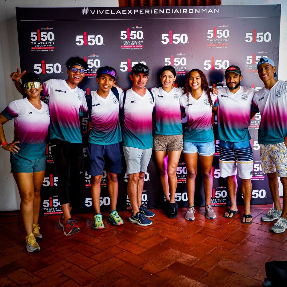 Deportistas del Club Titán entrenando